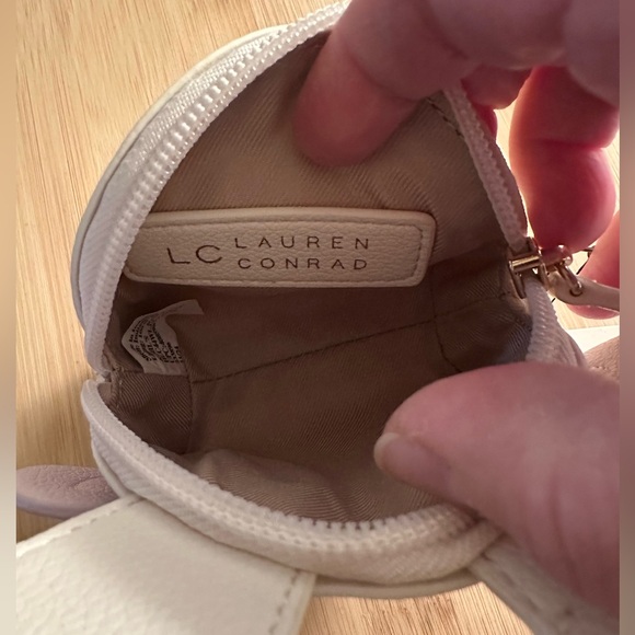 NWT LC Lauren Conrad bunny coin pouch - Picture 6 of 6